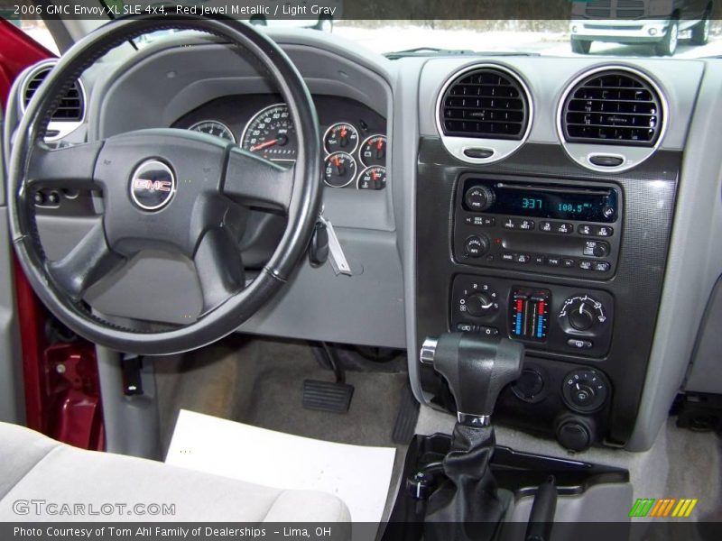 Red Jewel Metallic / Light Gray 2006 GMC Envoy XL SLE 4x4