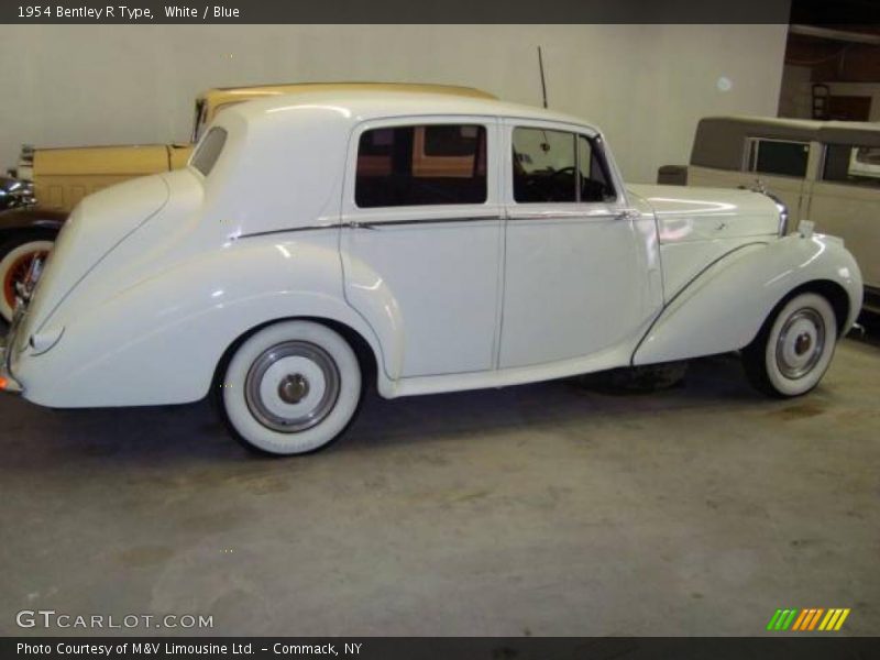 White / Blue 1954 Bentley R Type