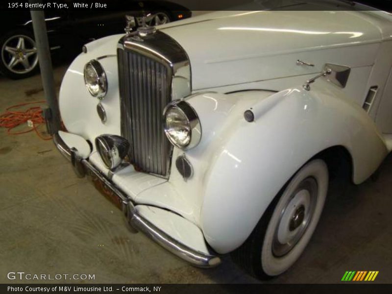 White / Blue 1954 Bentley R Type