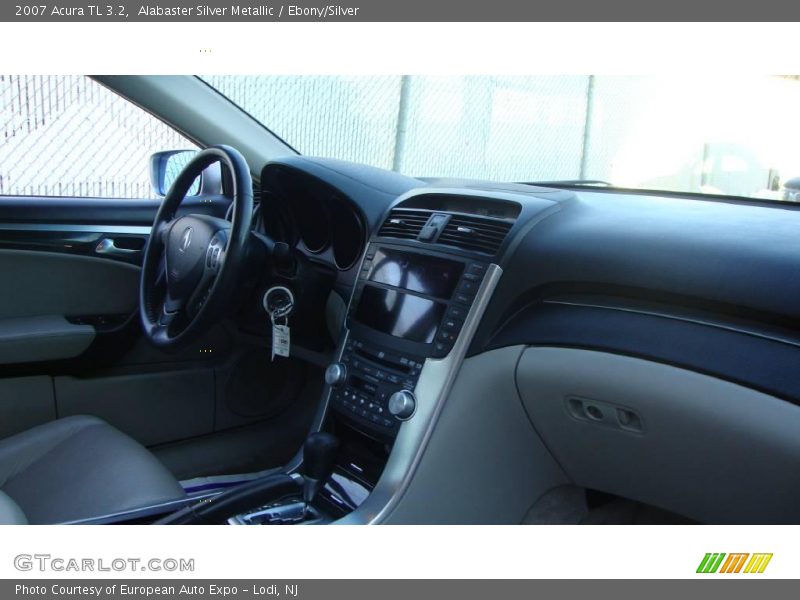 Alabaster Silver Metallic / Ebony/Silver 2007 Acura TL 3.2