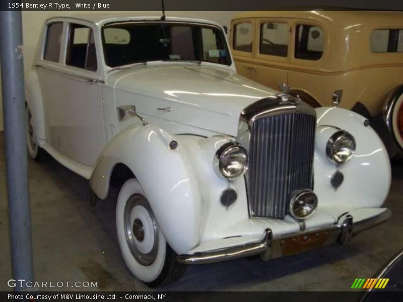 White / Blue 1954 Bentley R Type