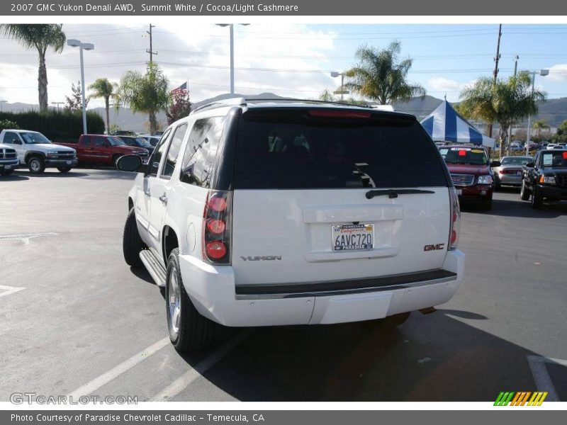 Summit White / Cocoa/Light Cashmere 2007 GMC Yukon Denali AWD