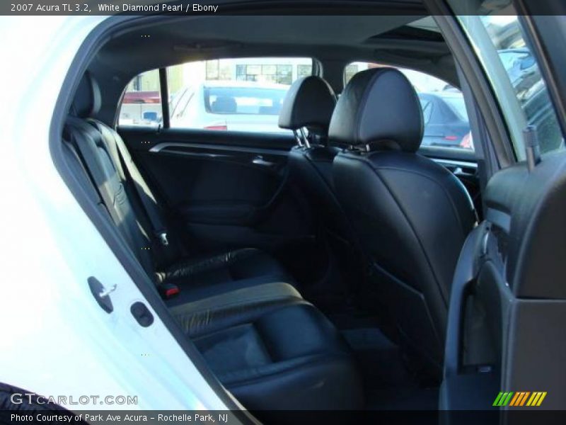 White Diamond Pearl / Ebony 2007 Acura TL 3.2