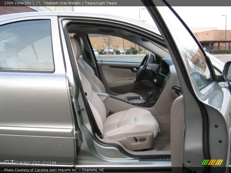 Titanium Gray Metallic / Taupe/Light Taupe 2006 Volvo S60 2.5T
