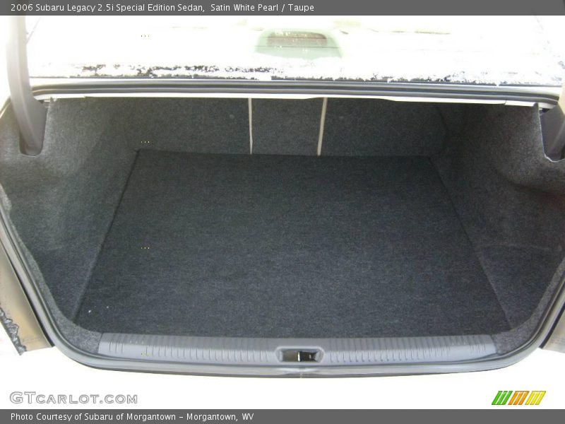 Satin White Pearl / Taupe 2006 Subaru Legacy 2.5i Special Edition Sedan