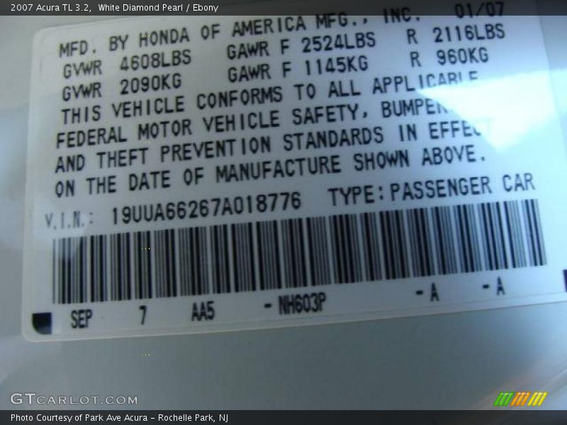 White Diamond Pearl / Ebony 2007 Acura TL 3.2