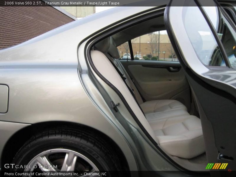 Titanium Gray Metallic / Taupe/Light Taupe 2006 Volvo S60 2.5T