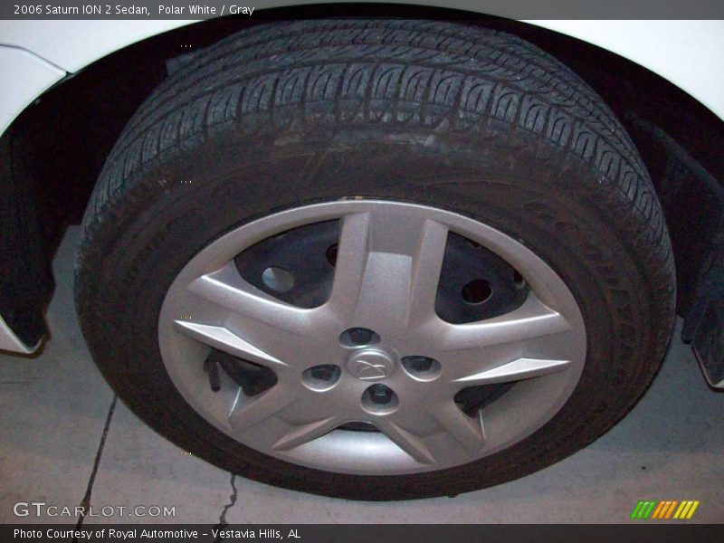 Polar White / Gray 2006 Saturn ION 2 Sedan