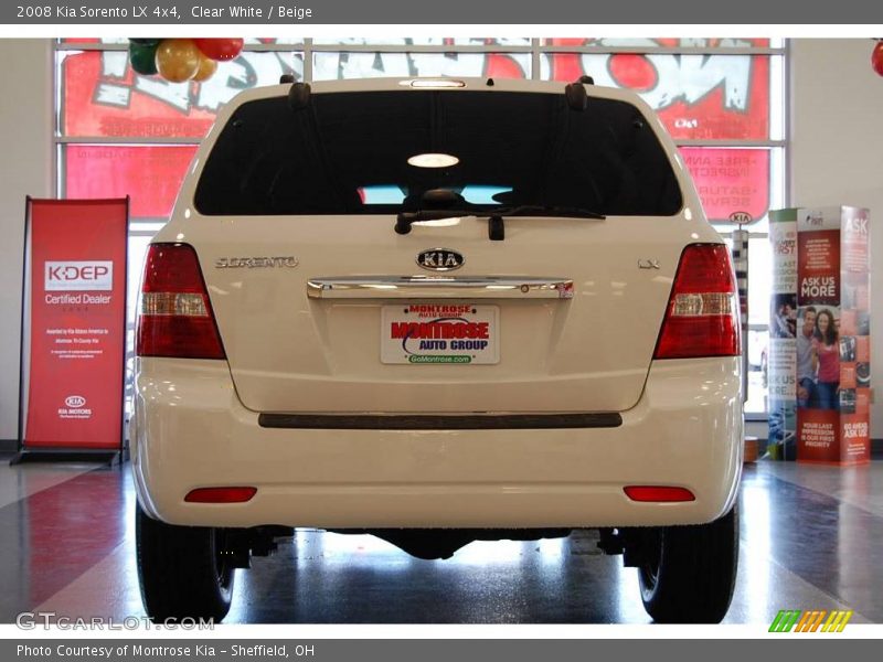 Clear White / Beige 2008 Kia Sorento LX 4x4