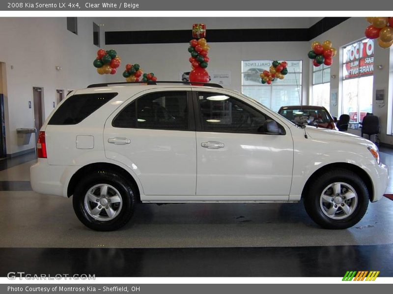 Clear White / Beige 2008 Kia Sorento LX 4x4