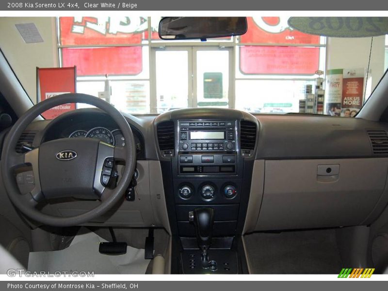 Clear White / Beige 2008 Kia Sorento LX 4x4