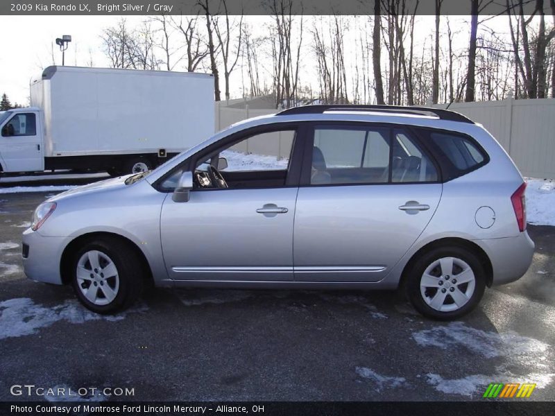 Bright Silver / Gray 2009 Kia Rondo LX