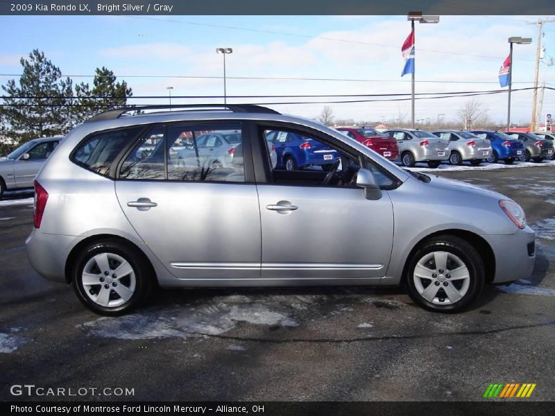 Bright Silver / Gray 2009 Kia Rondo LX