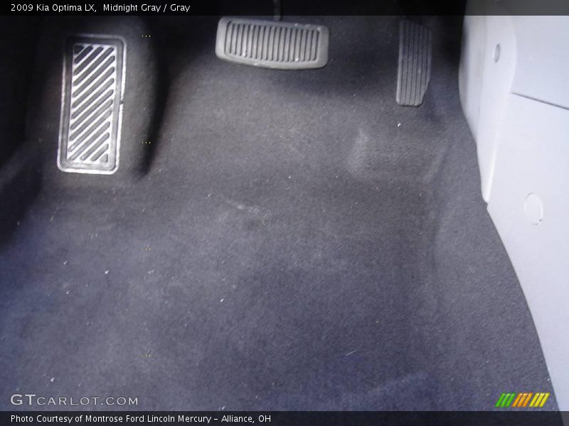 Midnight Gray / Gray 2009 Kia Optima LX