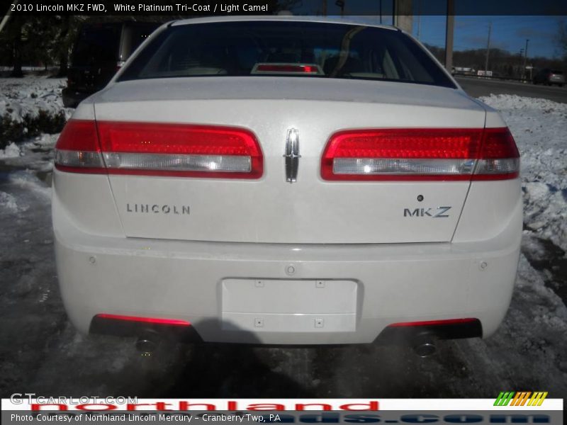 White Platinum Tri-Coat / Light Camel 2010 Lincoln MKZ FWD
