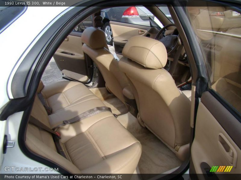White / Beige 1993 Lexus ES 300