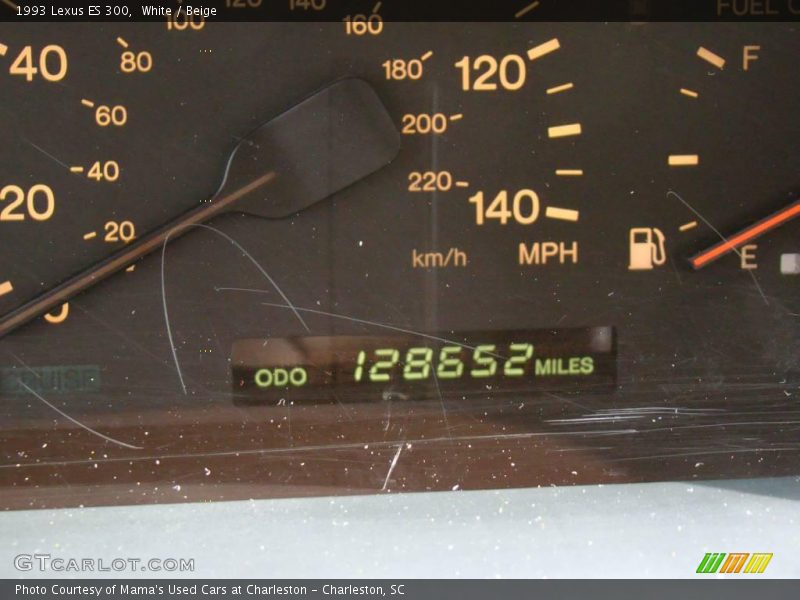 White / Beige 1993 Lexus ES 300