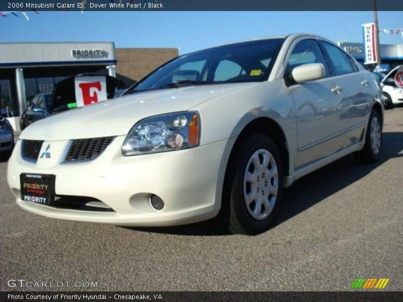 Dover White Pearl / Black 2006 Mitsubishi Galant ES