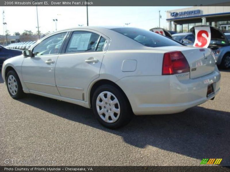 Dover White Pearl / Black 2006 Mitsubishi Galant ES