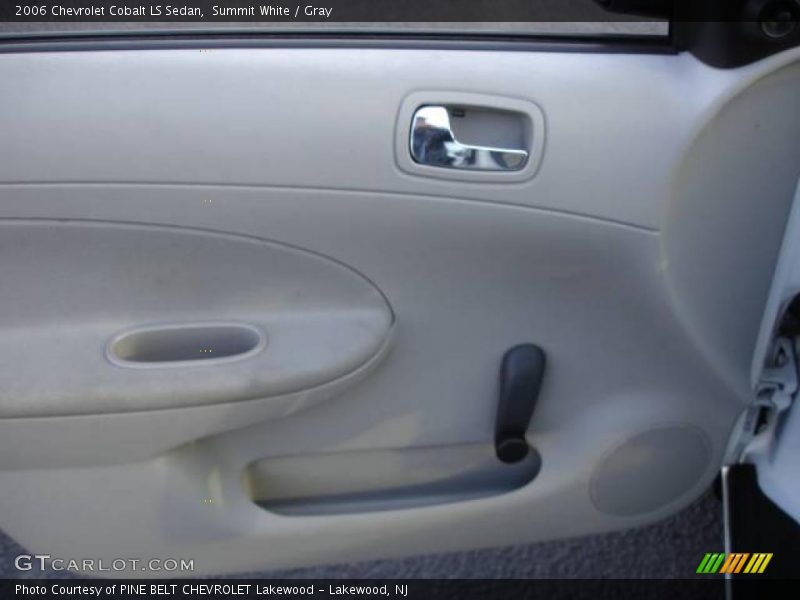 Summit White / Gray 2006 Chevrolet Cobalt LS Sedan