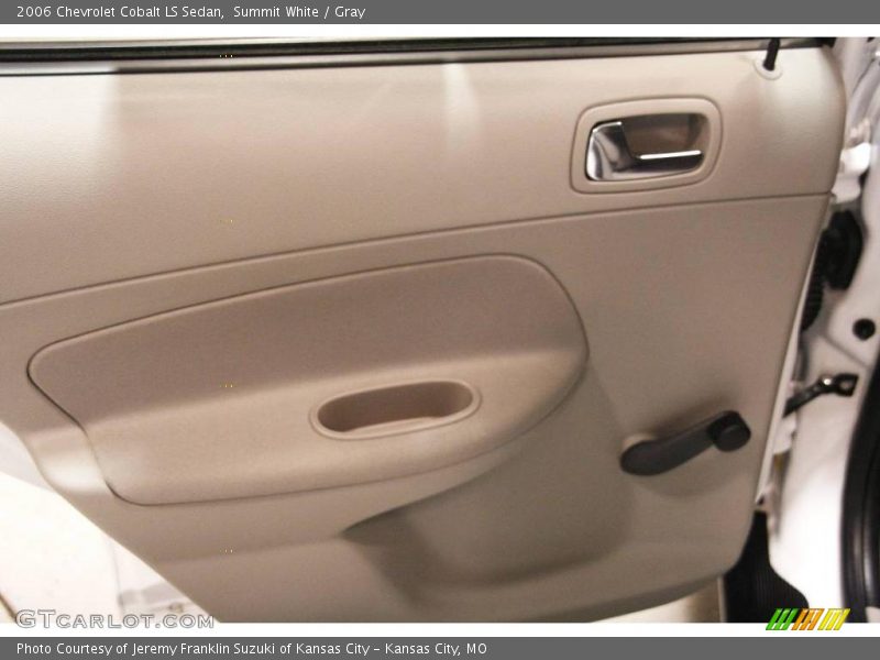 Summit White / Gray 2006 Chevrolet Cobalt LS Sedan
