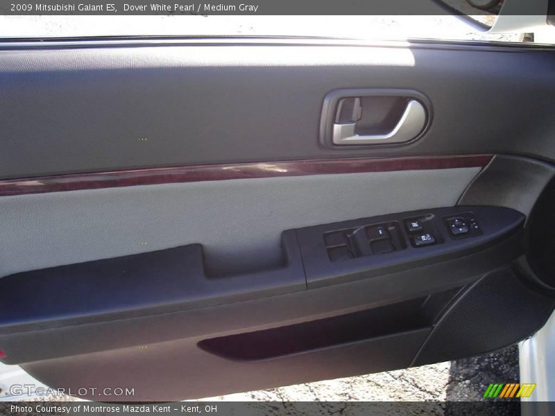 Dover White Pearl / Medium Gray 2009 Mitsubishi Galant ES