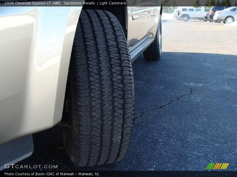 Sandstone Metallic / Light Cashmere 2006 Chevrolet Equinox LT AWD
