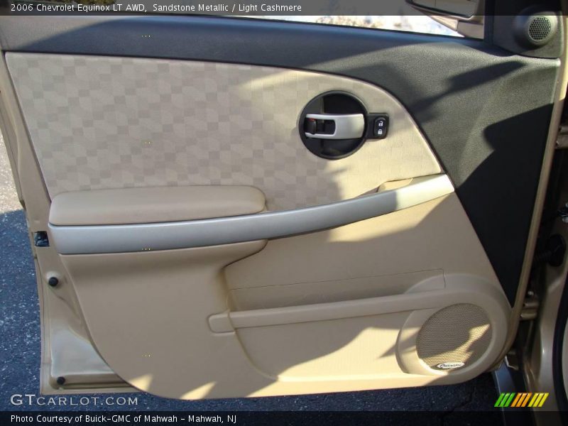 Sandstone Metallic / Light Cashmere 2006 Chevrolet Equinox LT AWD
