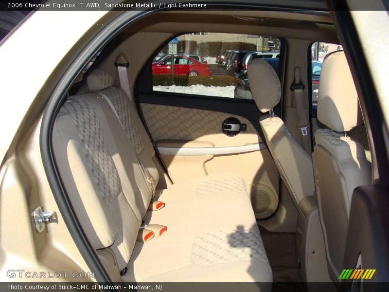 Sandstone Metallic / Light Cashmere 2006 Chevrolet Equinox LT AWD