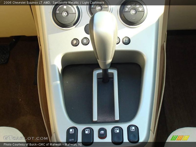 Sandstone Metallic / Light Cashmere 2006 Chevrolet Equinox LT AWD