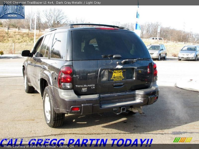 Dark Gray Metallic / Light Gray 2006 Chevrolet TrailBlazer LS 4x4