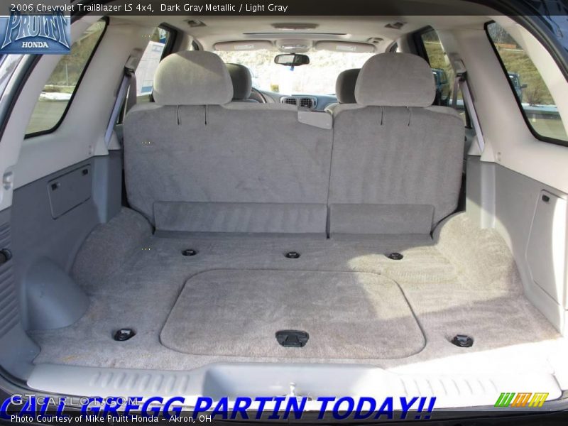 Dark Gray Metallic / Light Gray 2006 Chevrolet TrailBlazer LS 4x4