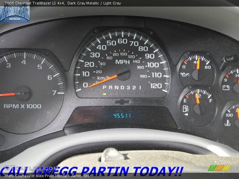 Dark Gray Metallic / Light Gray 2006 Chevrolet TrailBlazer LS 4x4