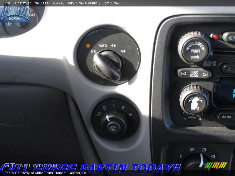 Dark Gray Metallic / Light Gray 2006 Chevrolet TrailBlazer LS 4x4