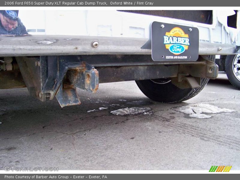 Oxford White / Flint Gray 2006 Ford F650 Super Duty XLT Regular Cab Dump Truck