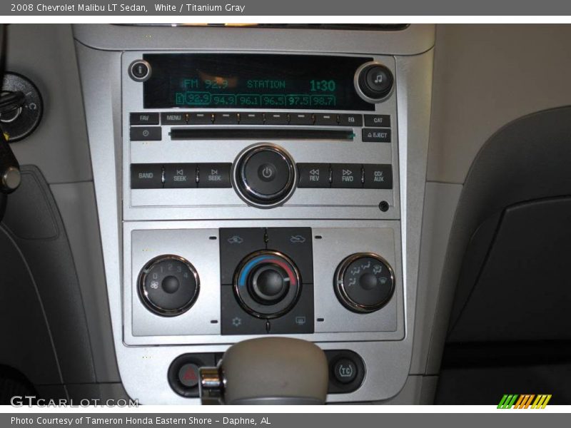 White / Titanium Gray 2008 Chevrolet Malibu LT Sedan