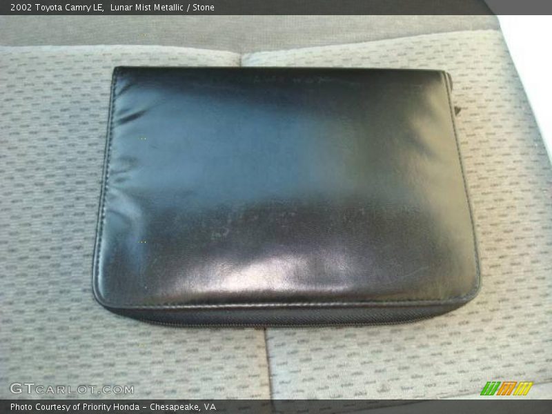 Lunar Mist Metallic / Stone 2002 Toyota Camry LE