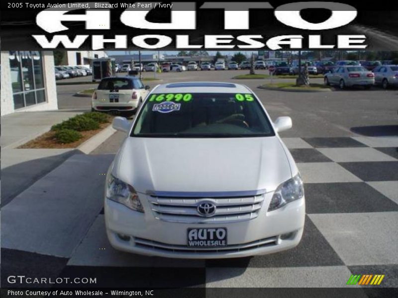 Blizzard White Pearl / Ivory 2005 Toyota Avalon Limited