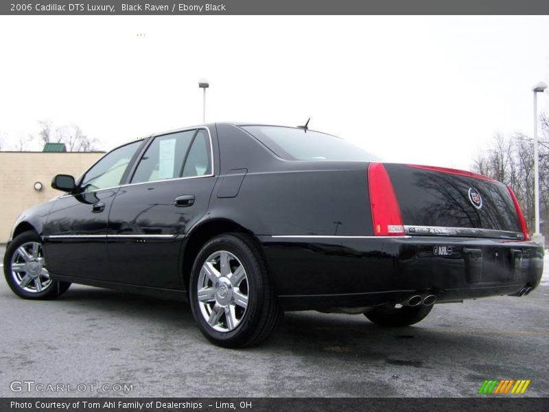 Black Raven / Ebony Black 2006 Cadillac DTS Luxury