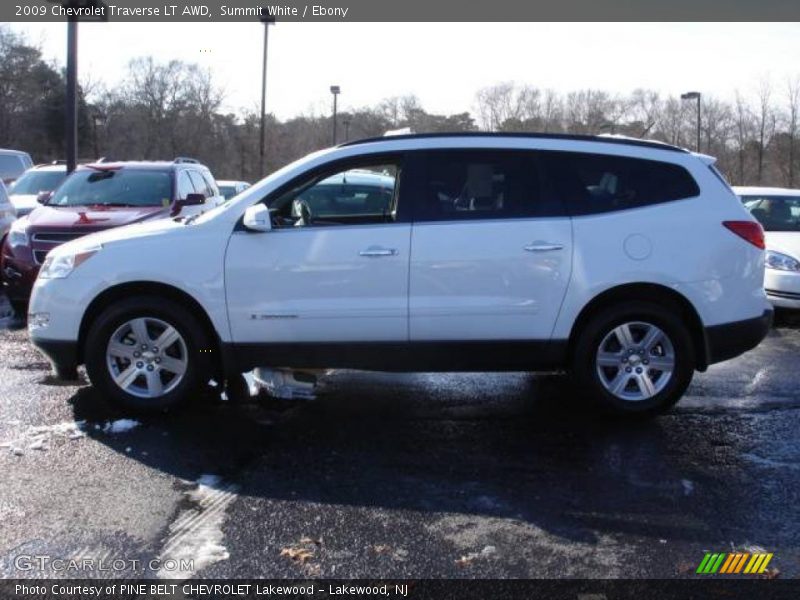 Summit White / Ebony 2009 Chevrolet Traverse LT AWD