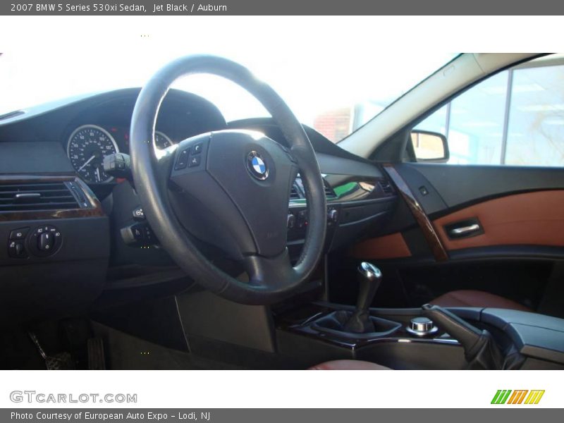 Jet Black / Auburn 2007 BMW 5 Series 530xi Sedan