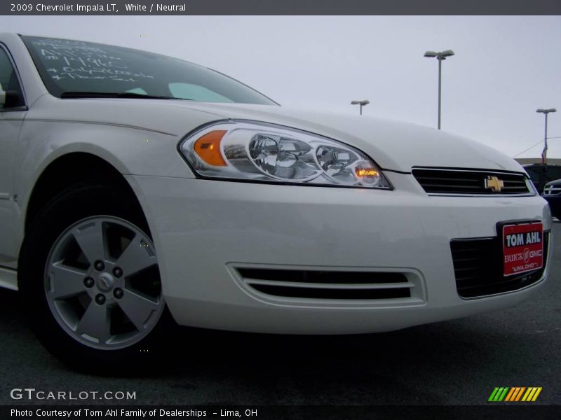 White / Neutral 2009 Chevrolet Impala LT