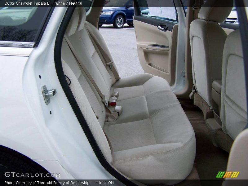 White / Neutral 2009 Chevrolet Impala LT