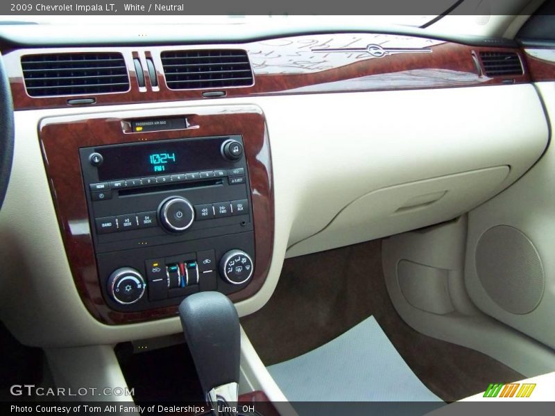 White / Neutral 2009 Chevrolet Impala LT