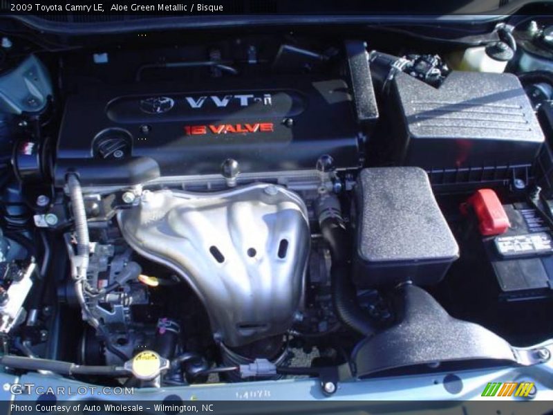Aloe Green Metallic / Bisque 2009 Toyota Camry LE