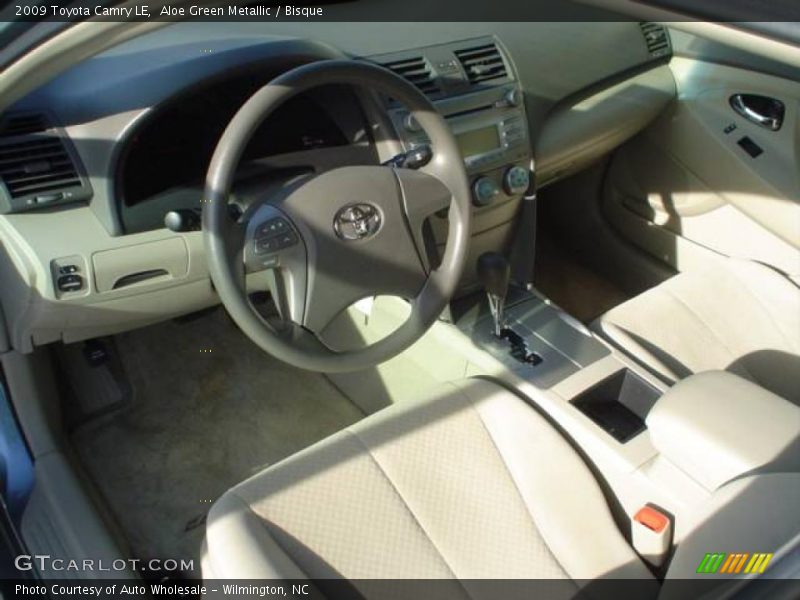 Aloe Green Metallic / Bisque 2009 Toyota Camry LE