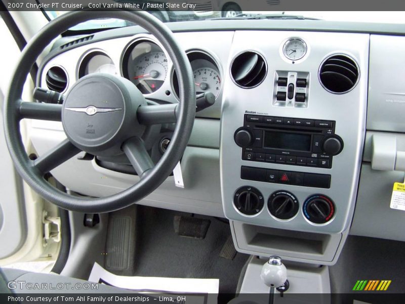 Cool Vanilla White / Pastel Slate Gray 2007 Chrysler PT Cruiser
