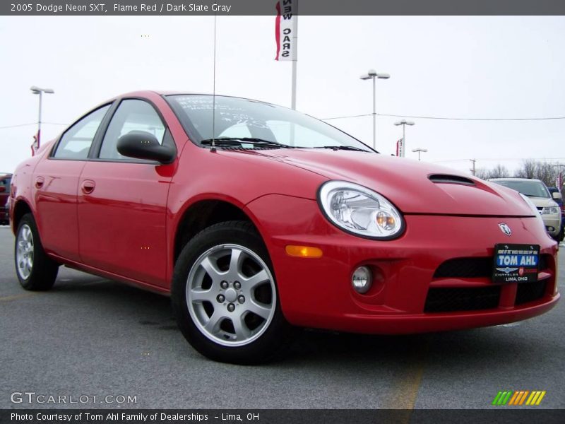 Flame Red / Dark Slate Gray 2005 Dodge Neon SXT