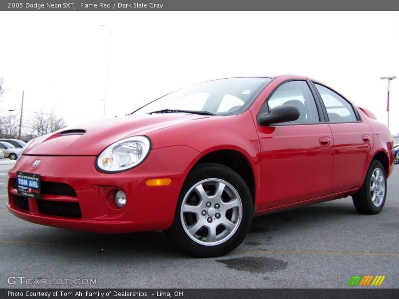 Flame Red / Dark Slate Gray 2005 Dodge Neon SXT