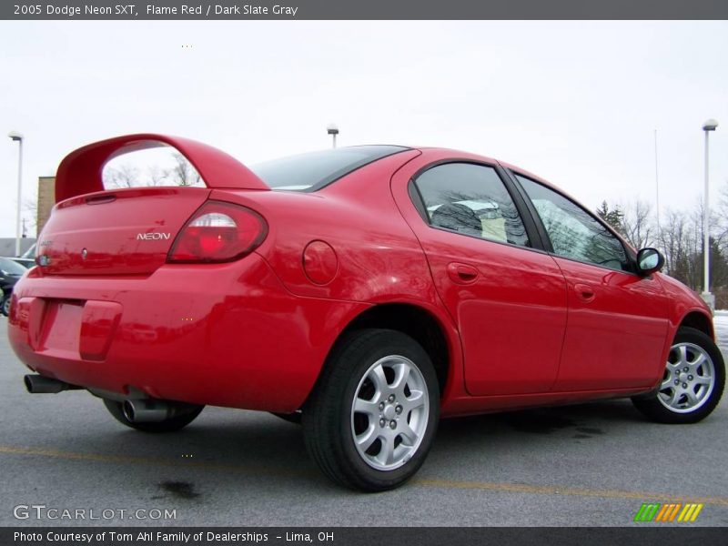 Flame Red / Dark Slate Gray 2005 Dodge Neon SXT
